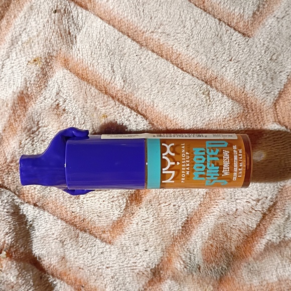 NYX LIMITED EDITION WEDNESDAY CELLO EYELINER LIP OIL BLUSH & BLACK LINER - Picture 2 of 15